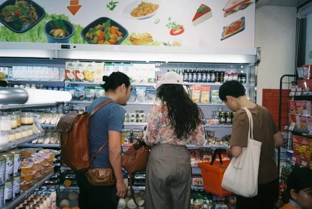 Aprovecha al 200% las tiendas de conveniencia: Guía esencial para tu viaje a Corea